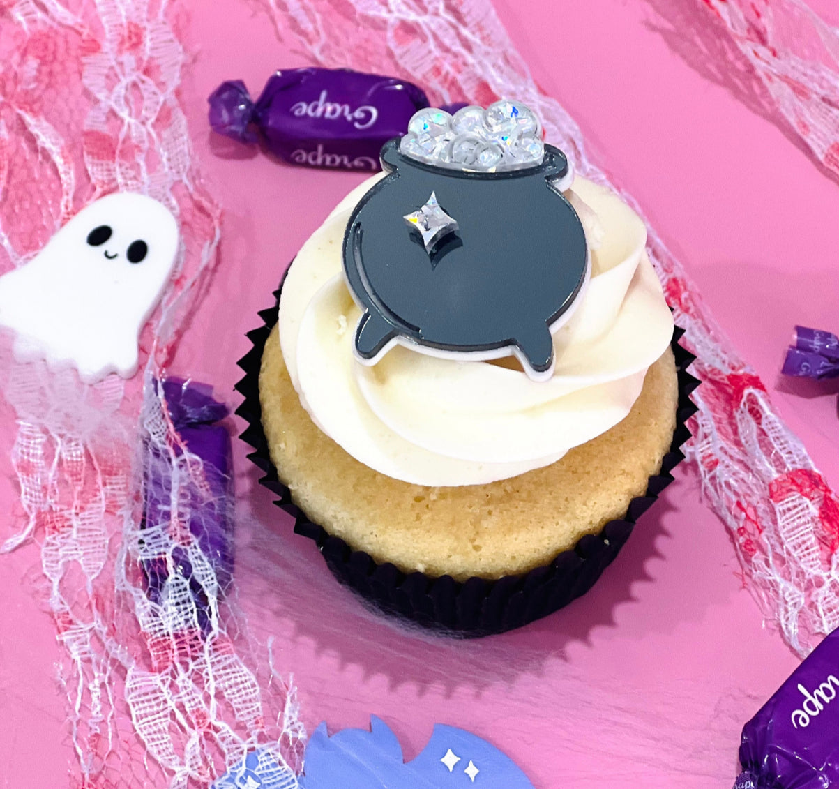 Witch Potion Pot/ Potion/ Witch Pot/ Halloween pot/ Cauldron