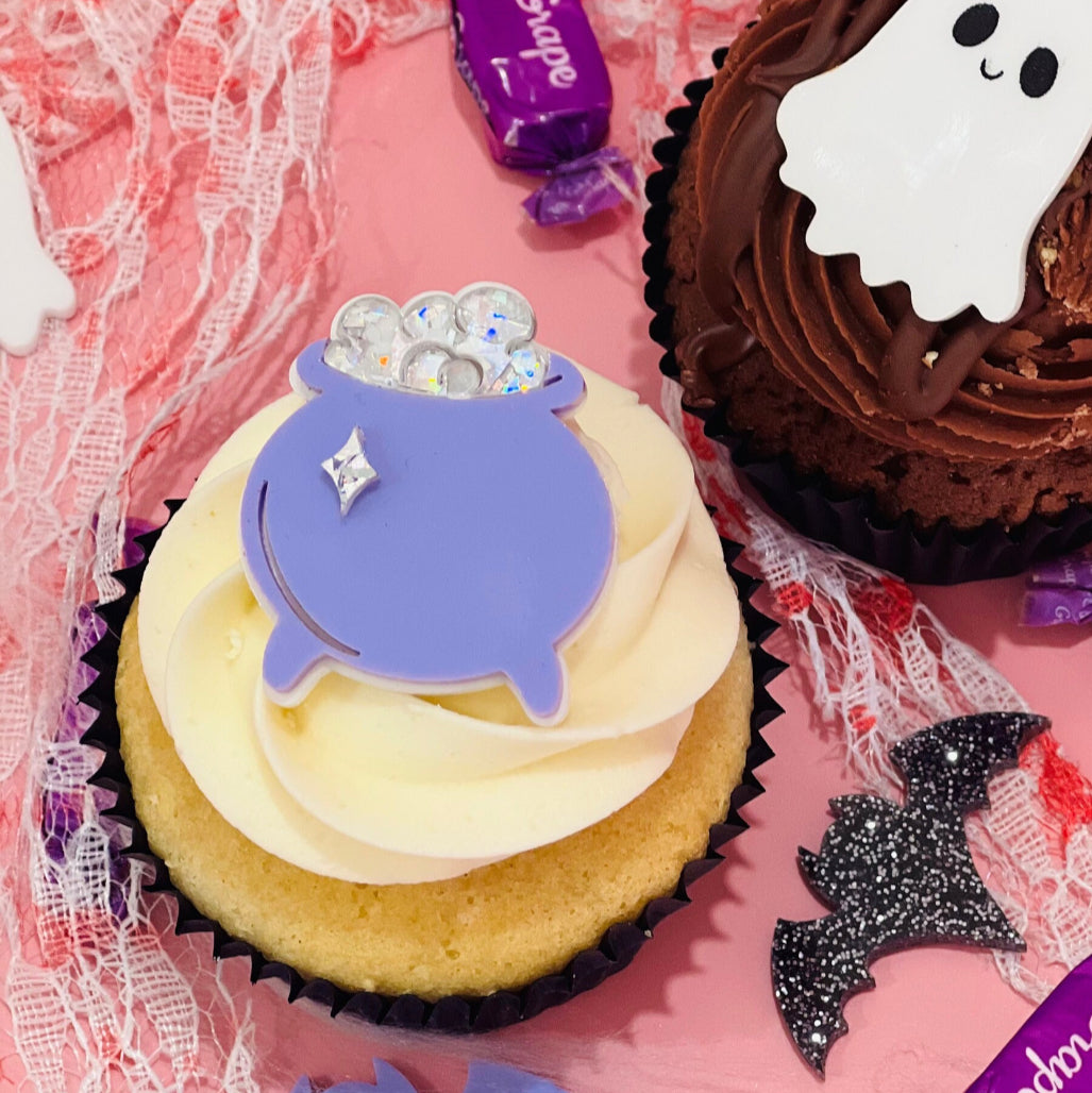 Witch Potion Pot/ Potion/ Witch Pot/ Halloween pot/ Cauldron