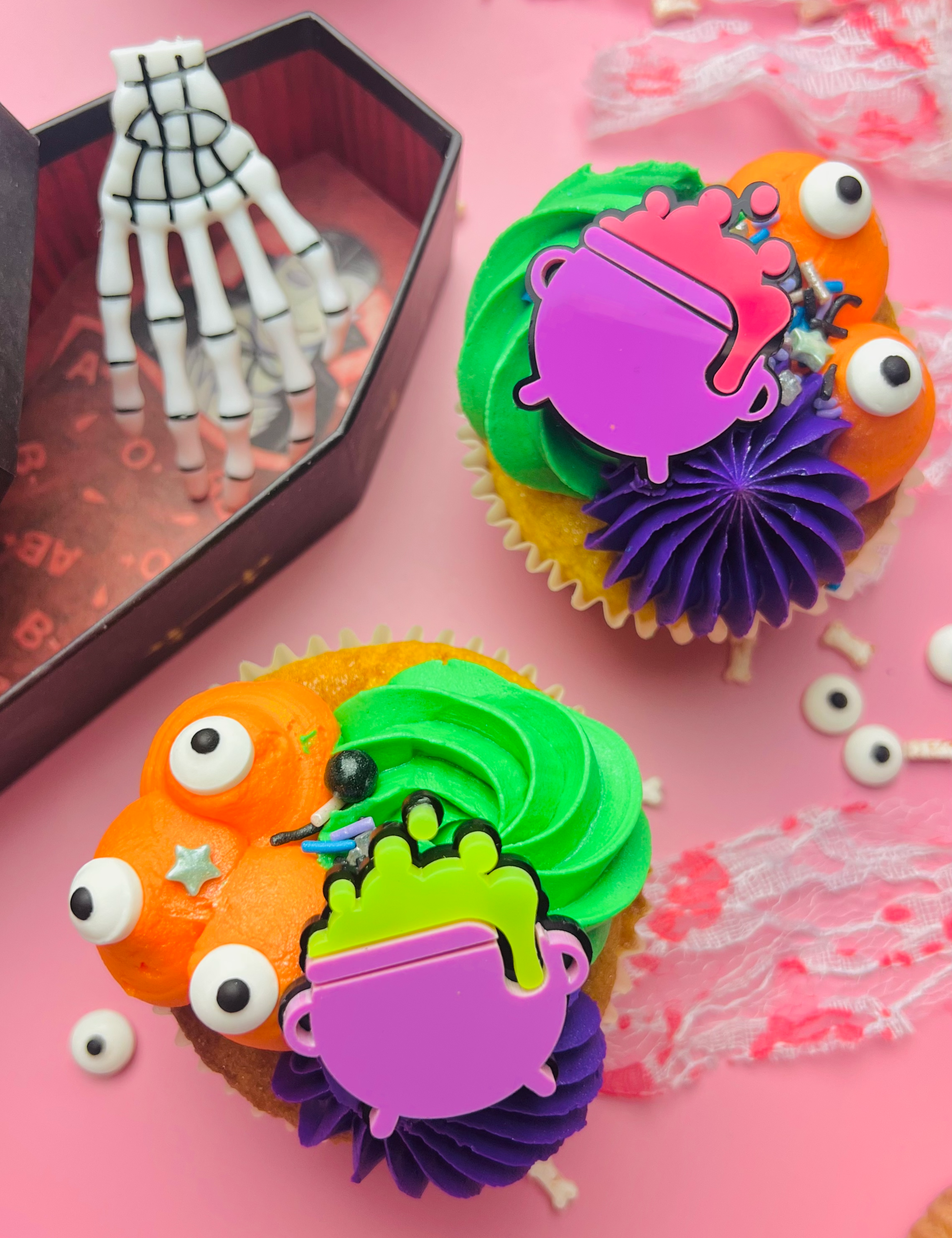 Slime Cauldron Mini Cupcake Toppers